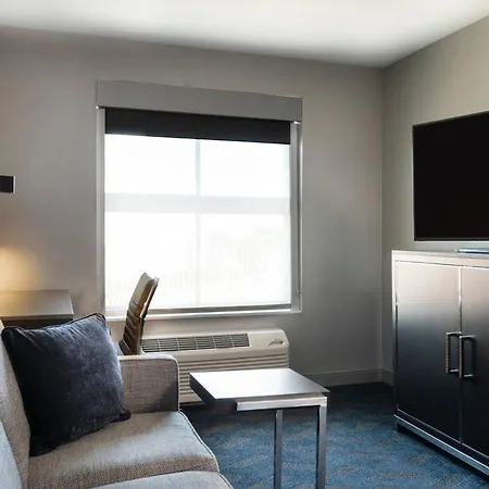 Residence Inn By Marriott Boston Logan Airport/Chelsea Exterior photo